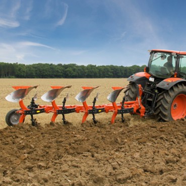 Charrue Kubota RM2005